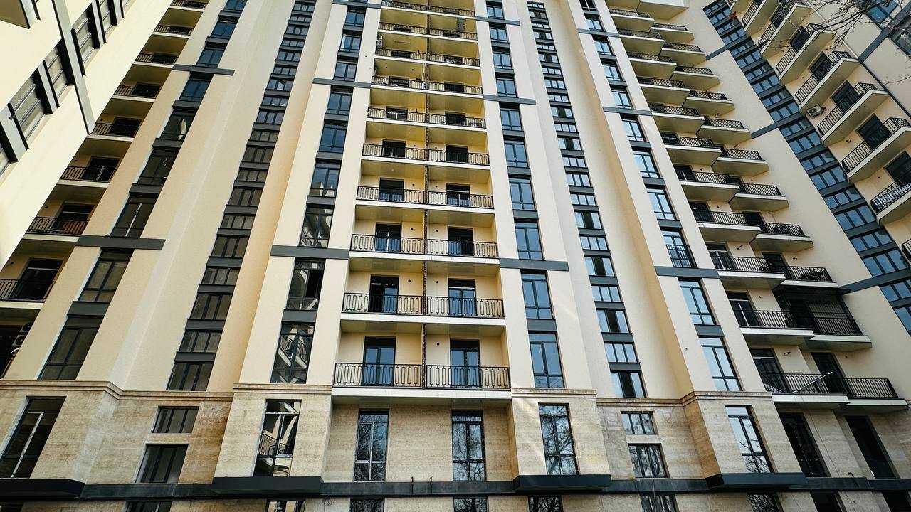 м.Буюк Ипак Йули ЖК Caravan Avenue 2-комн 2/13 62,4 м² коробка