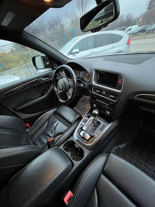 Audi SQ5 - Ауди С КЮ 5