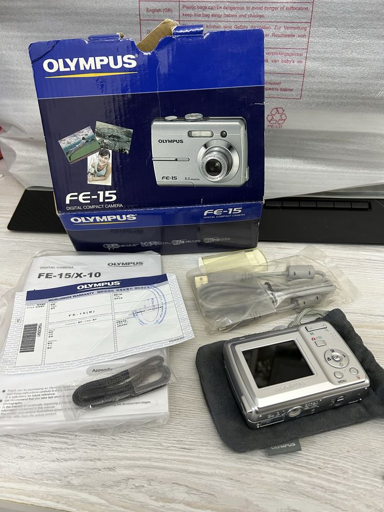 камера Olympus fe-15 в идеальном состоянии