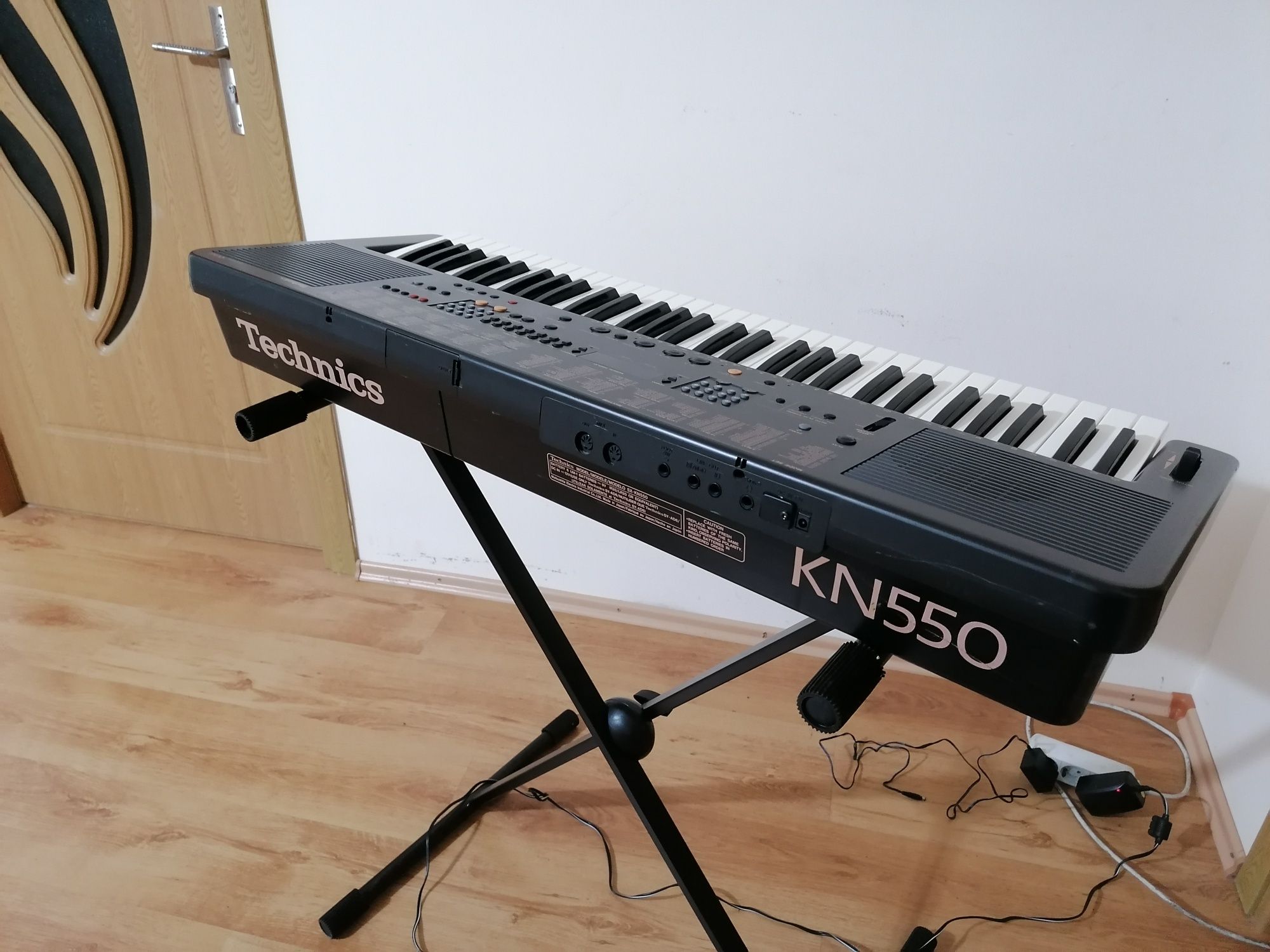 TECHNICS sx-K550  sintetizator profesional keyboard orga pian