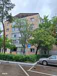 Vand partament, 3 camere, et. 3 din 4, zona centrala