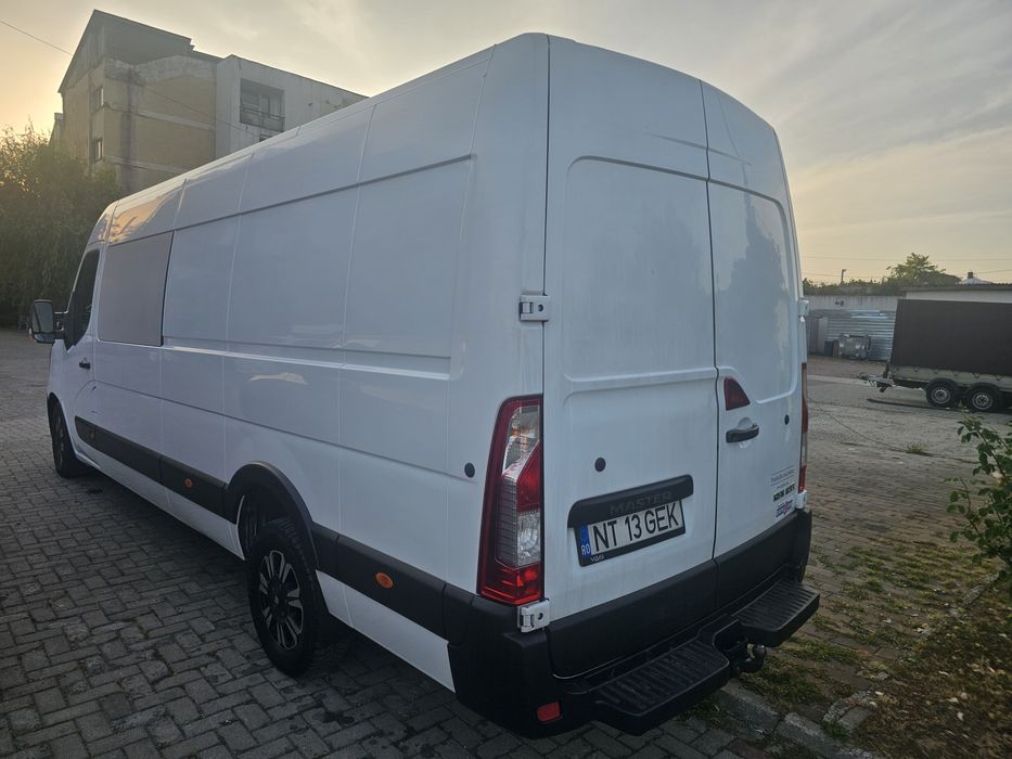Renault master 2021 euro 6 8+1 locuri