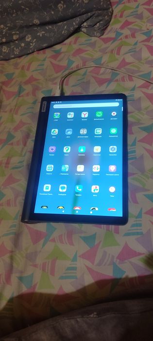 Продам lenovo yoga smart tab