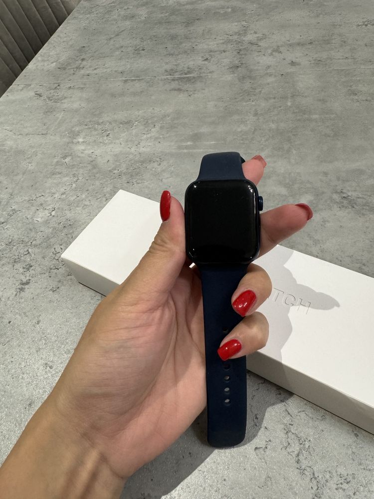 Продается apple watch 6