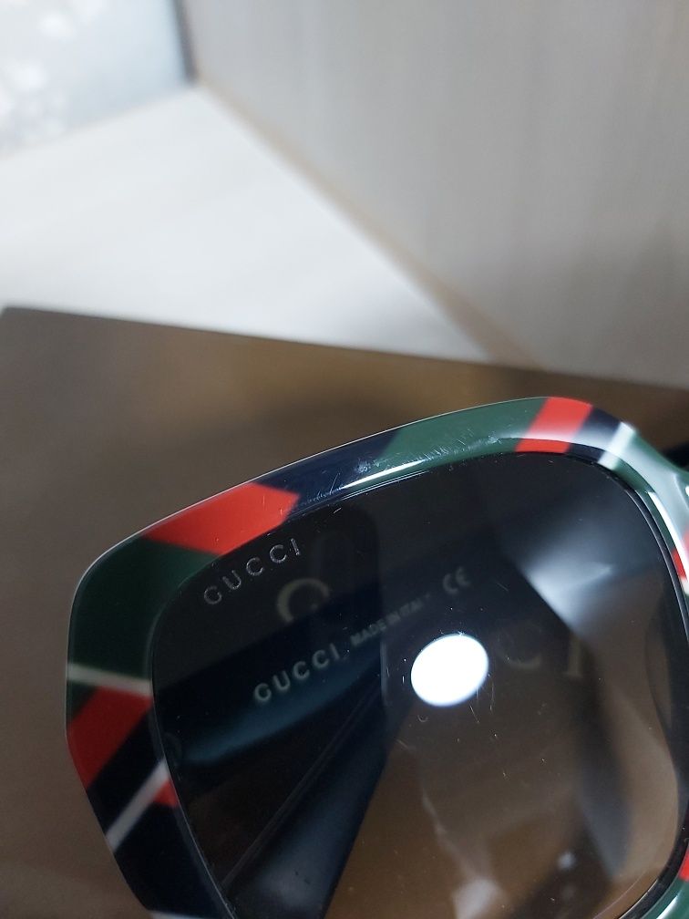 Очки солнцезащиные  Gucci