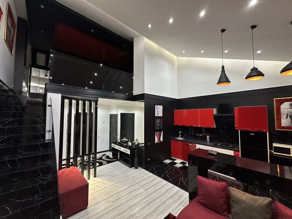 Darhon juda zur chiroyli kvartira sotiladi