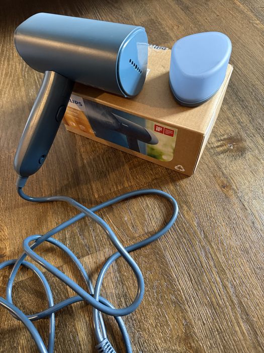 Ръчен уред за гладене с пара Philips