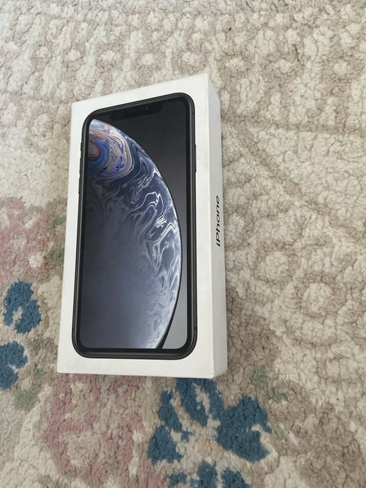 Продам айфон xr память 128гиг телефон в хорошем состоянии