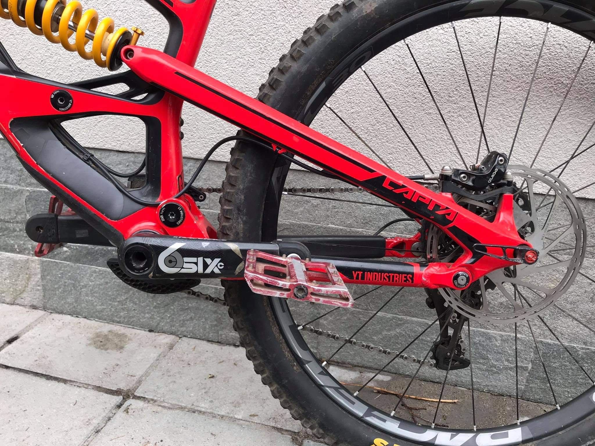 YT Capra CF не trek scott Specialized ram