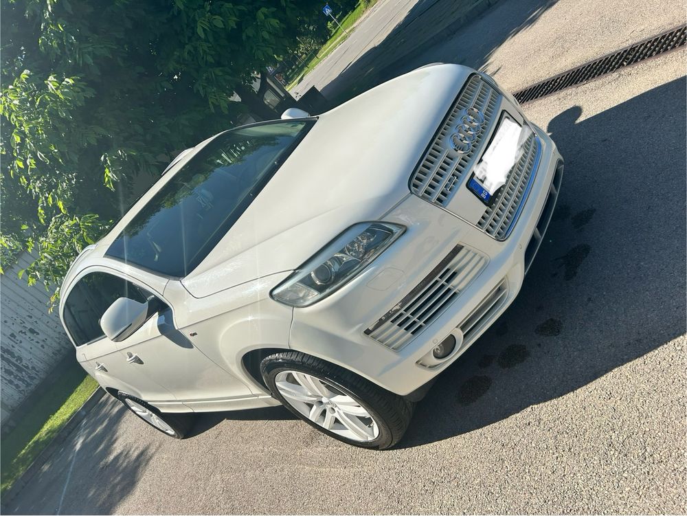 Audi Q7 quattro 3,0 tdi