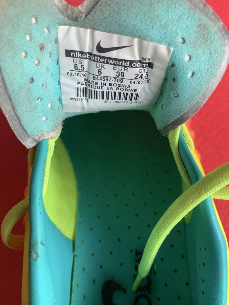 Nike Magista професионални