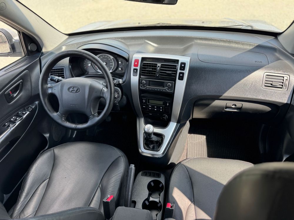 HYUNDAI Tucson 2.0CRDI 140CP 6+1 Trepte / 4X4 4WD / 2009 / Piele