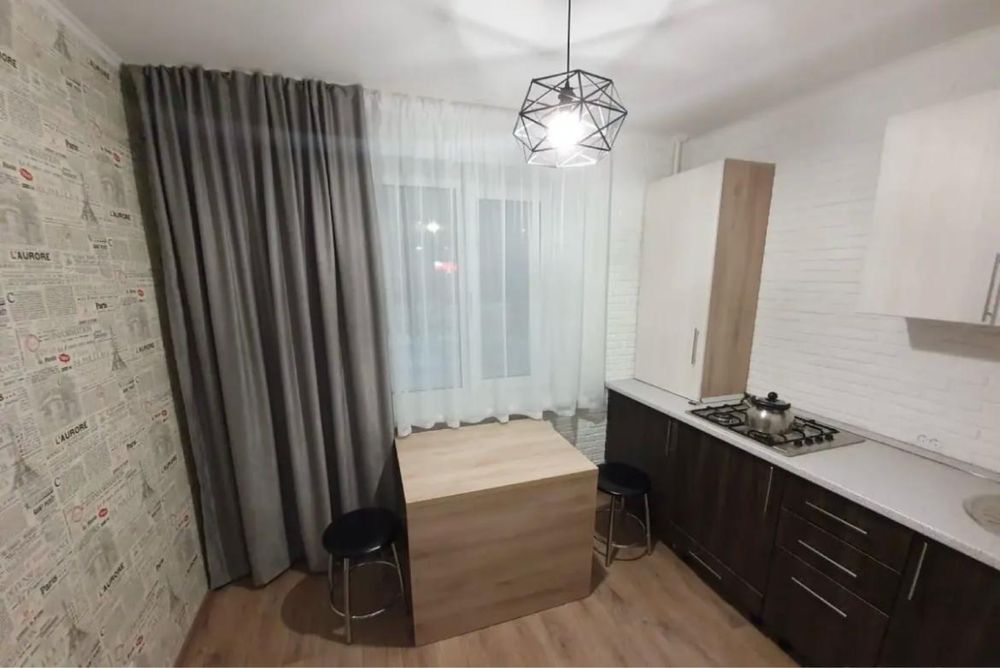 Сдам 1 ком. р-н 8 школы.