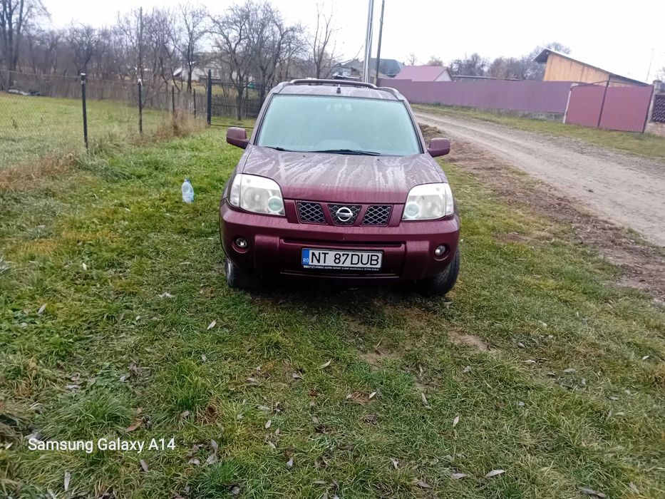 Vând Nissan xtrail 2.2 dci  stare bună de funcționare
