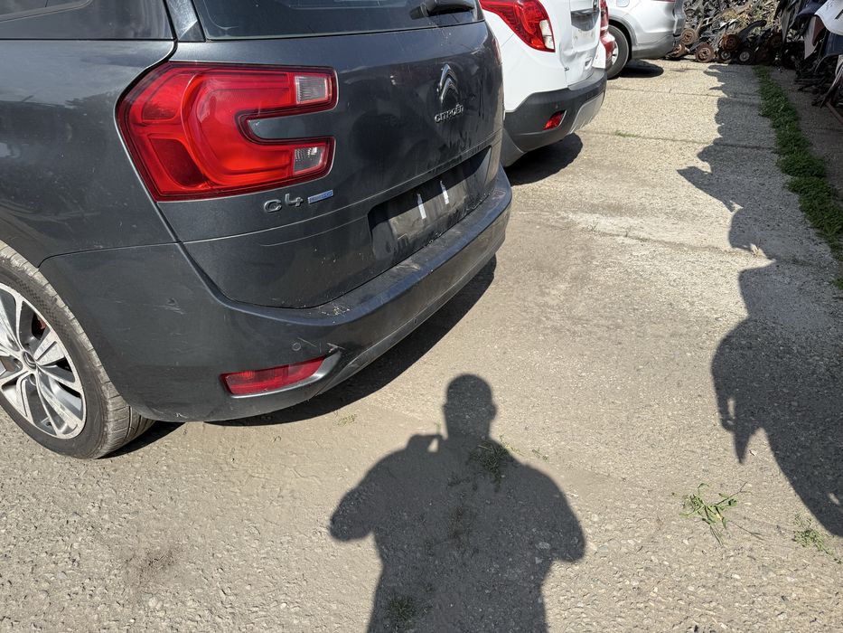 Citroen Grand C4 Picasso  1.6 d на части