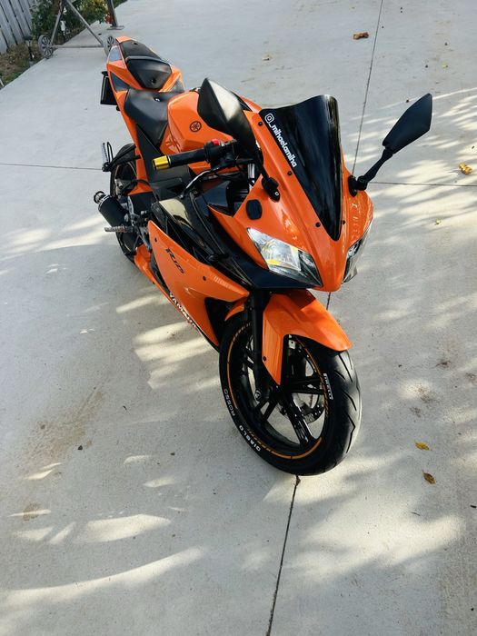 Se vinde yamaha yzf r125