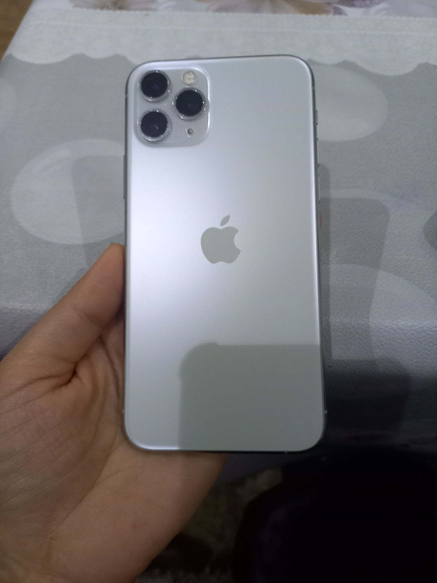 Iphon pro 11 продам