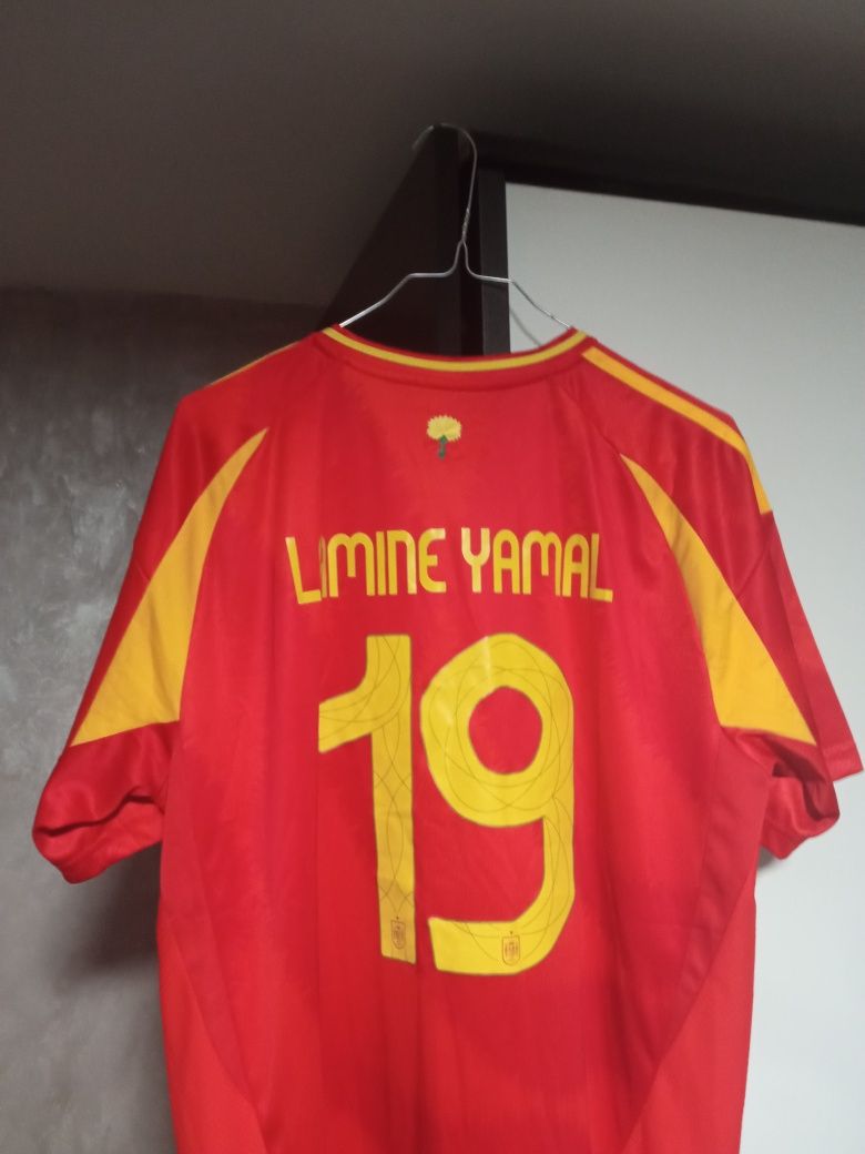 Lamine yamal spain L