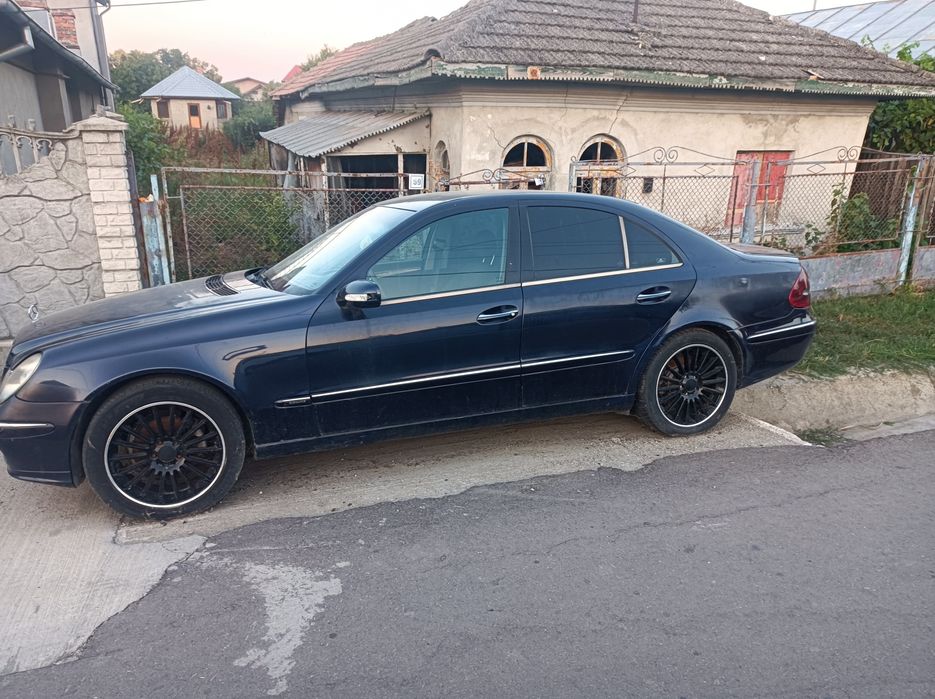 Mercedes W211 an 2002 2.2 diesel
