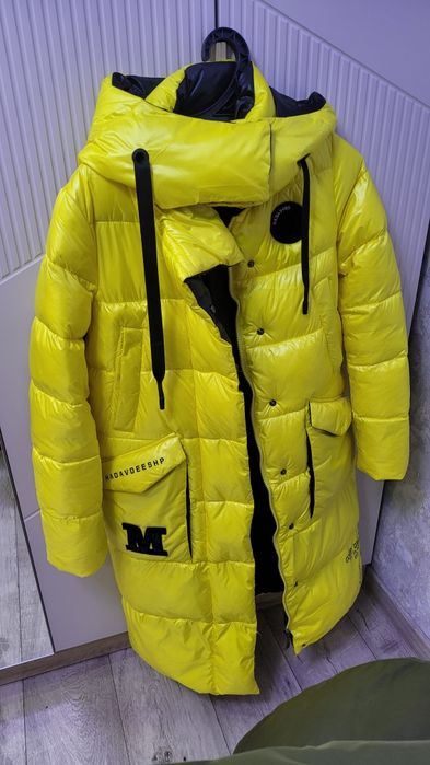 Продам вещи , желтая куртка , размер S, надевала 1 раз