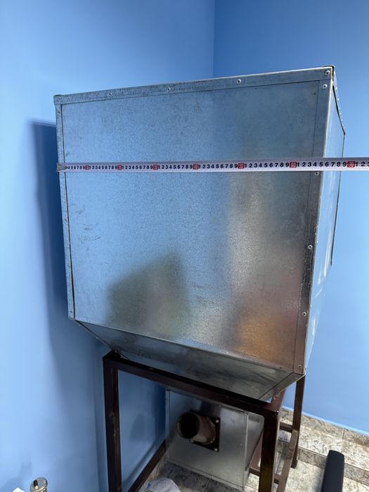 Контейнер за пелети