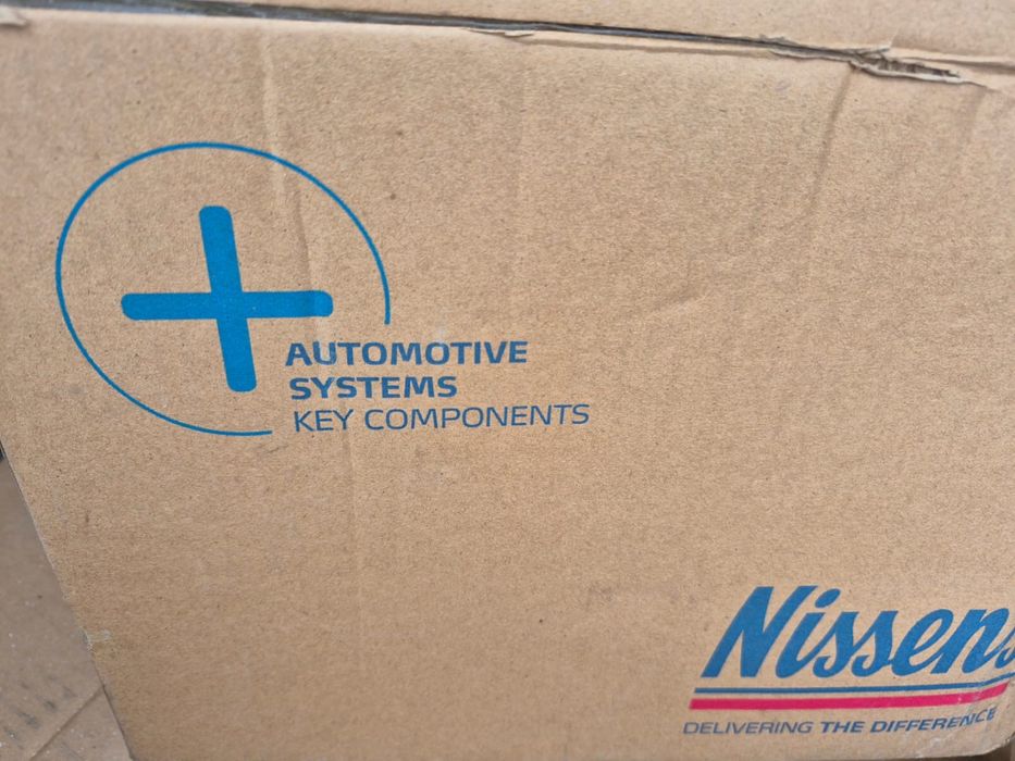 Радиатор Мерседес W124