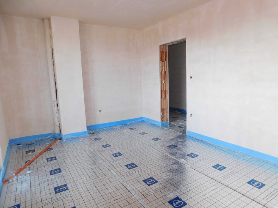 Продава се Тристаен апартамент в Търговище, Център - 105 кв.м за 646 €/кв.м - Снимка #5