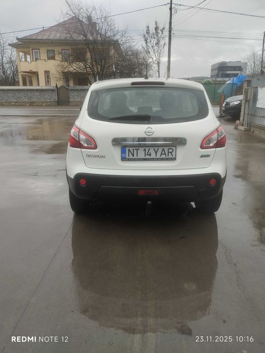 Vând Nissan Qashqai