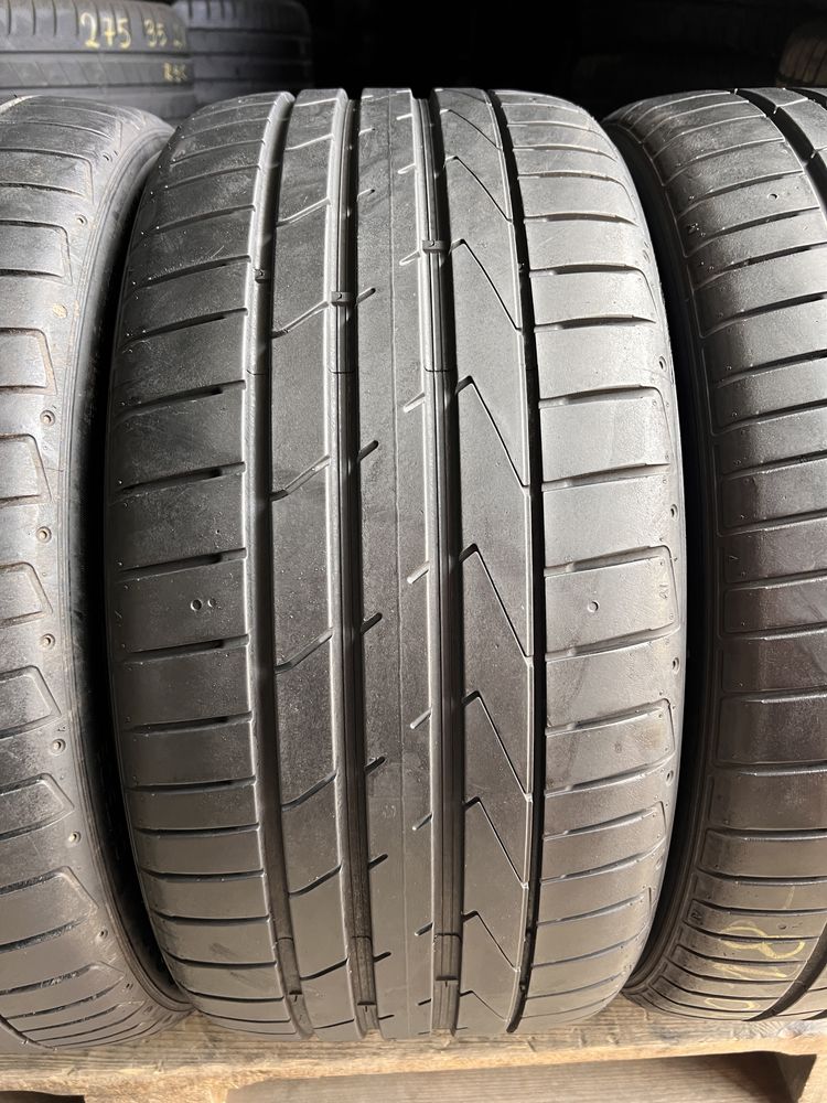 4 anvelope vara 245/40/18 , Hankook , 6.8 mm !