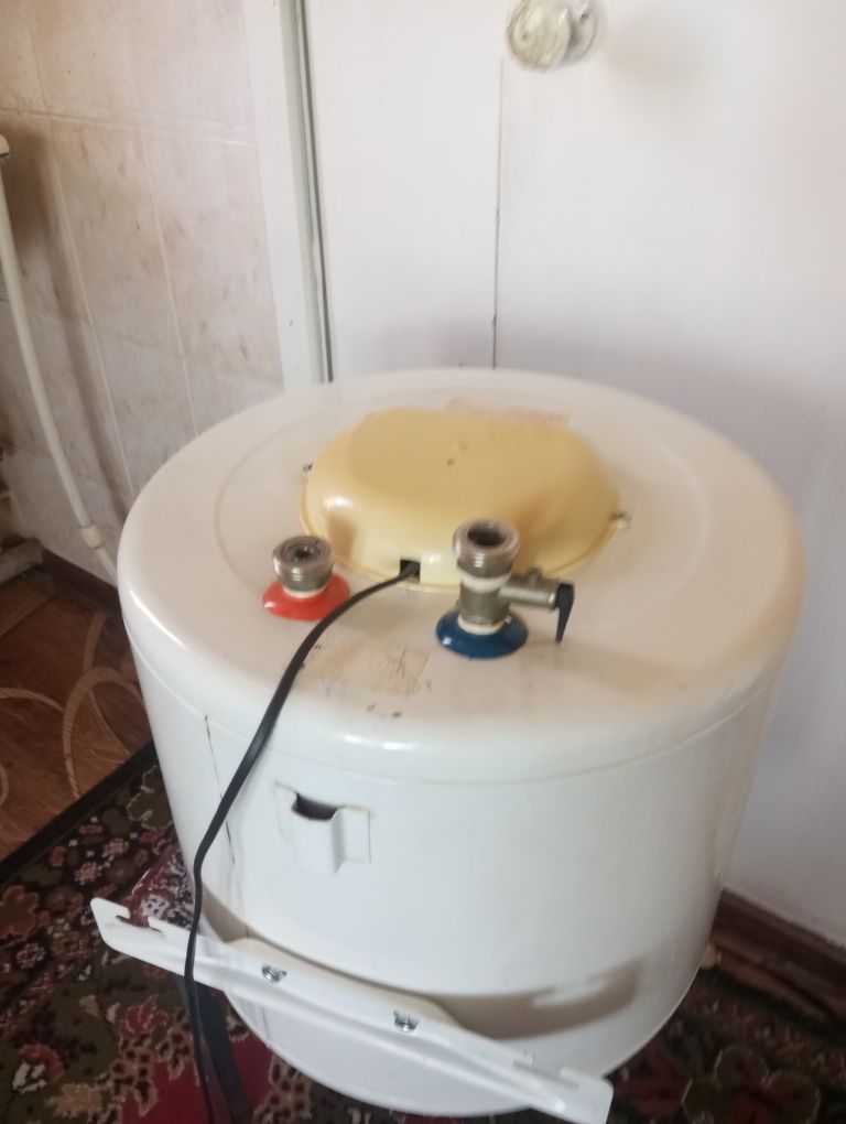 Бойлер Делюкс40л.