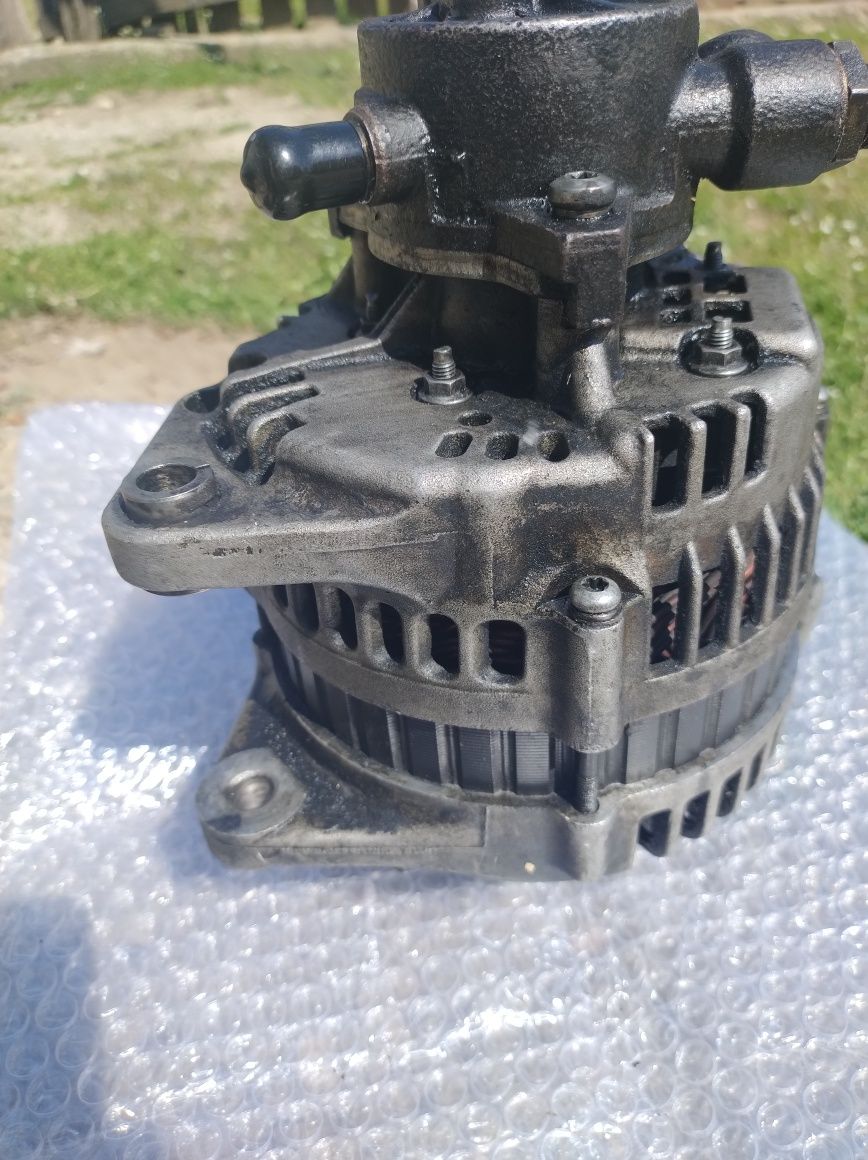 Alternator  Opel.