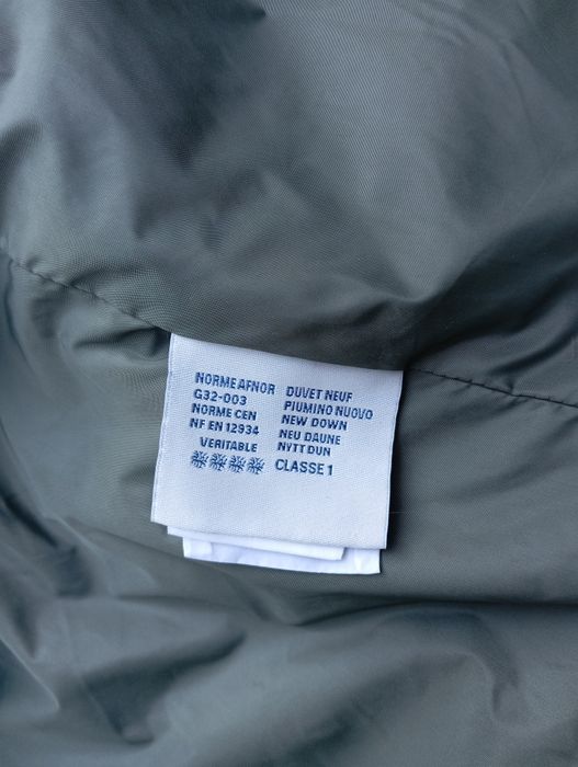 Vând geaca de damă  M oncler!