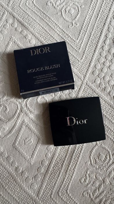 Румяна Dior в отличном состоянии