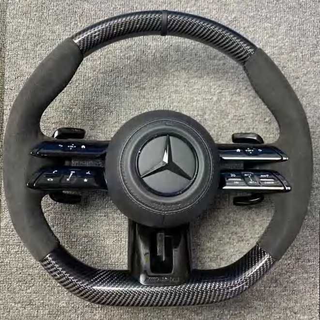 Mercedes AMG спортен волан – Carbon & Алкантара (2019–2022)