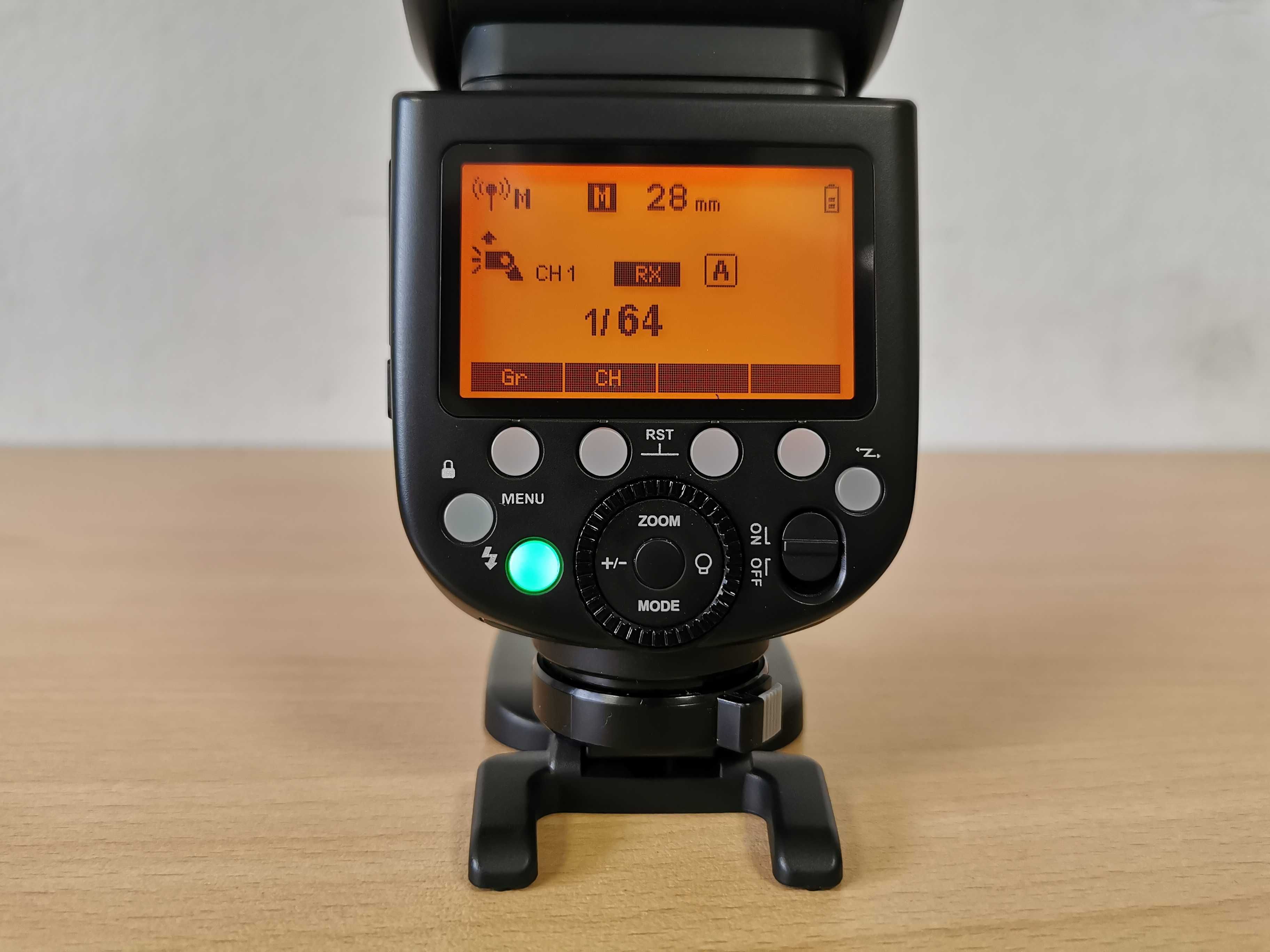 Godox V1 (S) светкавица за фотоапарати Sony