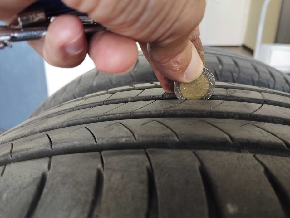 225 55R16 летни гуми и зимни гуми за Пежо 607