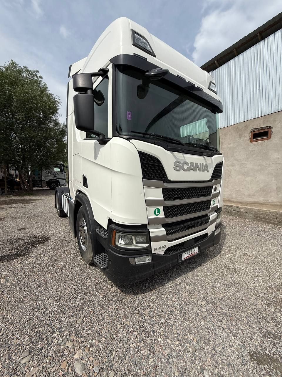SCANIA R410 FULL cотилади
Йили: 2018