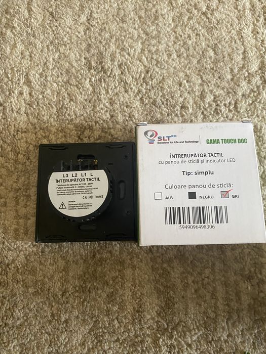 Intrerupator tactil si indicator led