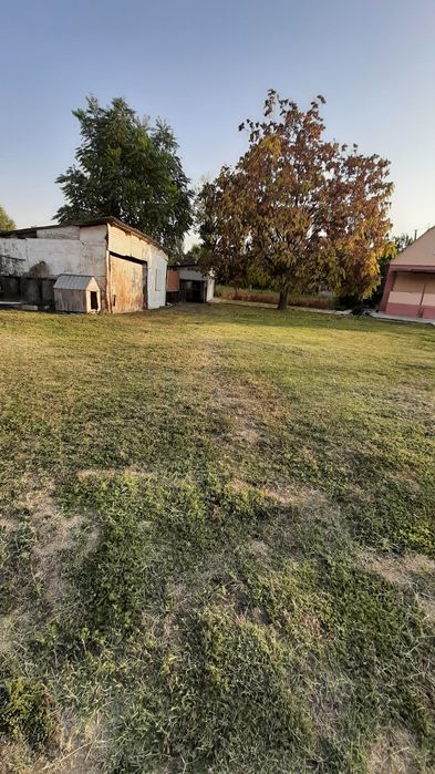 Срочно продаётся нежилой помищение Уртасарай 68-соток