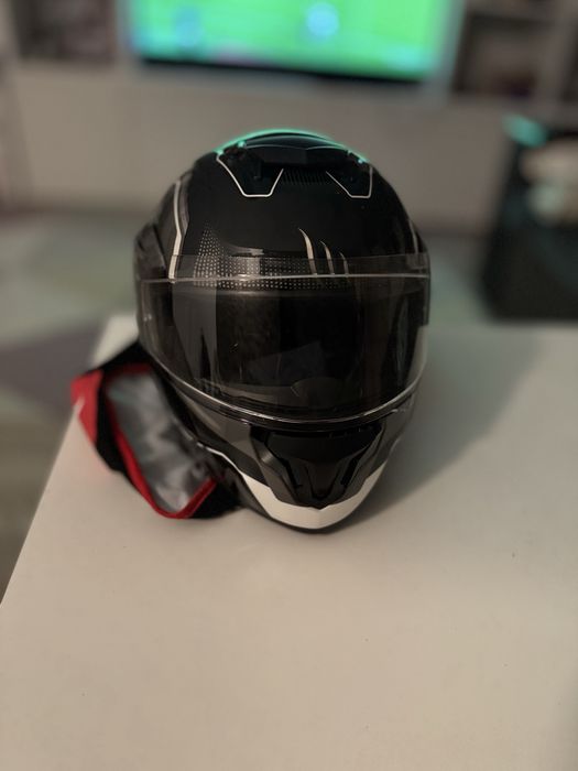 Casca MT Helmets Atom2