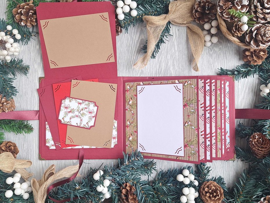 Коледен, скрапбук албум "Коледен венец", ръчна изработка /54.1