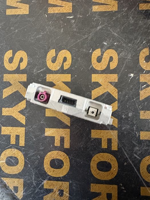 Vw polo 2021 година Антенен усилвател