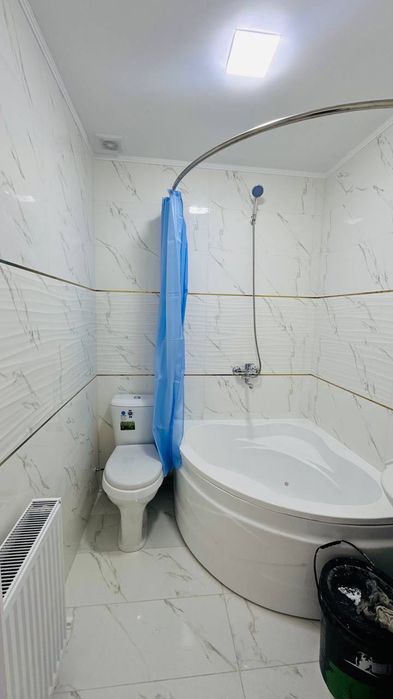 1 xonalik kv sotiladi