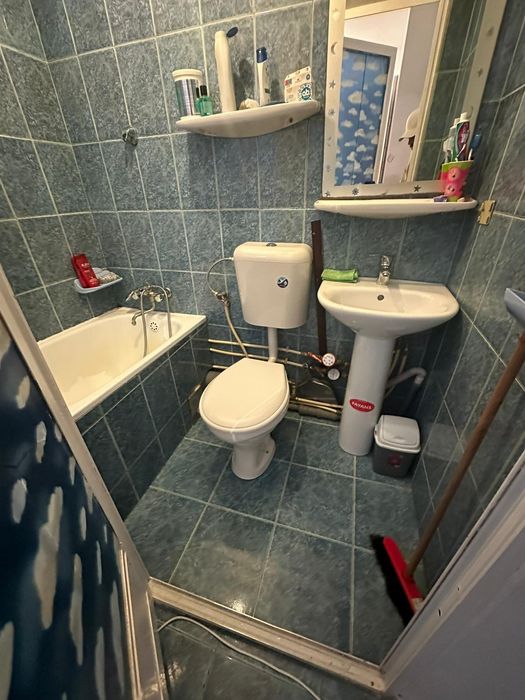 Vând apartament 2 camere