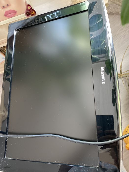 Продам небольшой телевизор