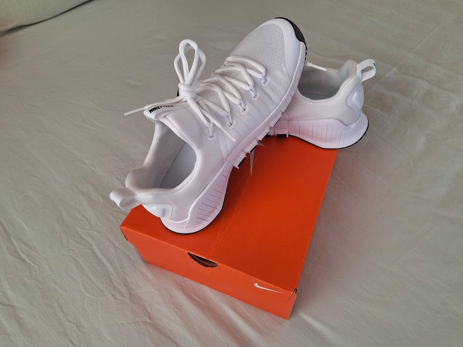 Чисто нови дамски  маратонки NIKE Free Metcon 6