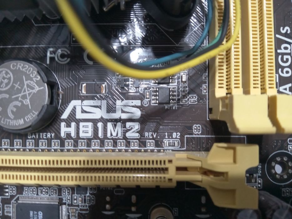 Asus H81M2 + Intel Core I3-4360 и охлаждане