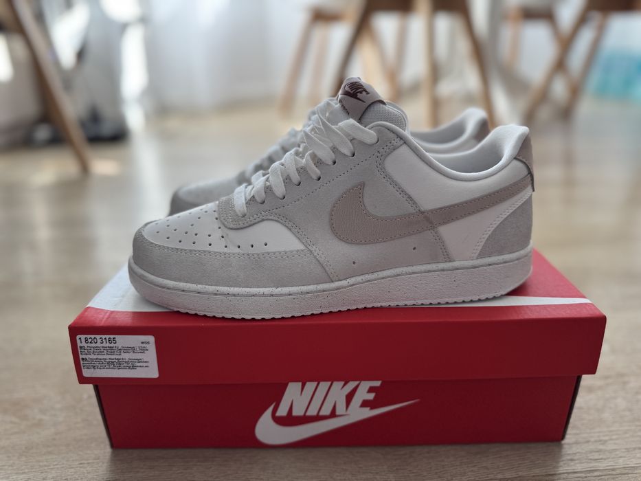 Adidasi Nike Court Vision