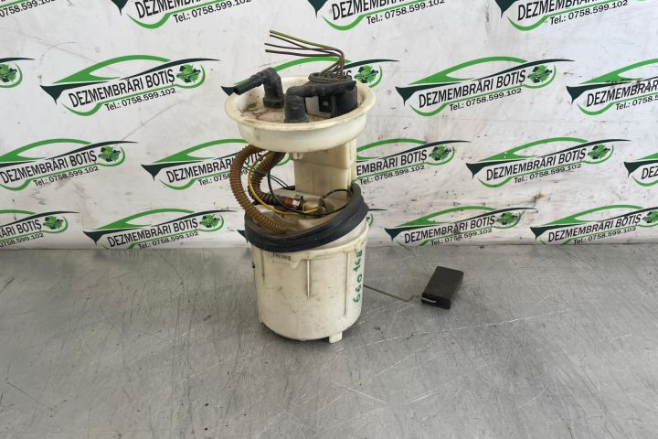 Pompa benzina 3B0 919 051 C Volkswagen VW Passat B5.5 (facelift)