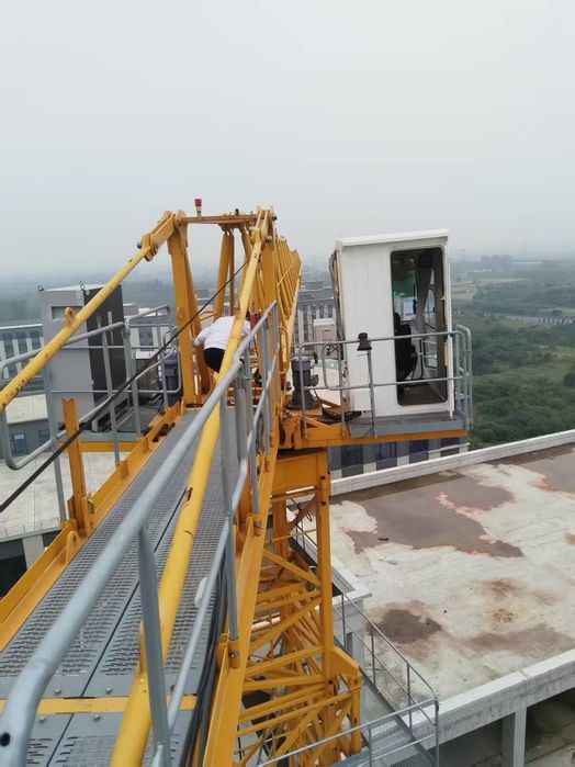 Продается Башенный кран ZOOMLION